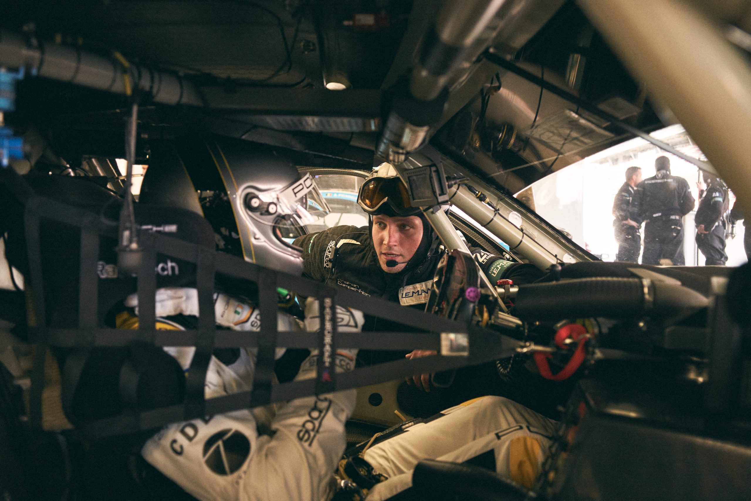 CARLOS-FERNANDEZ-LASER-PORSCHE-SIGHT-ELMS-BCN-02-0473
