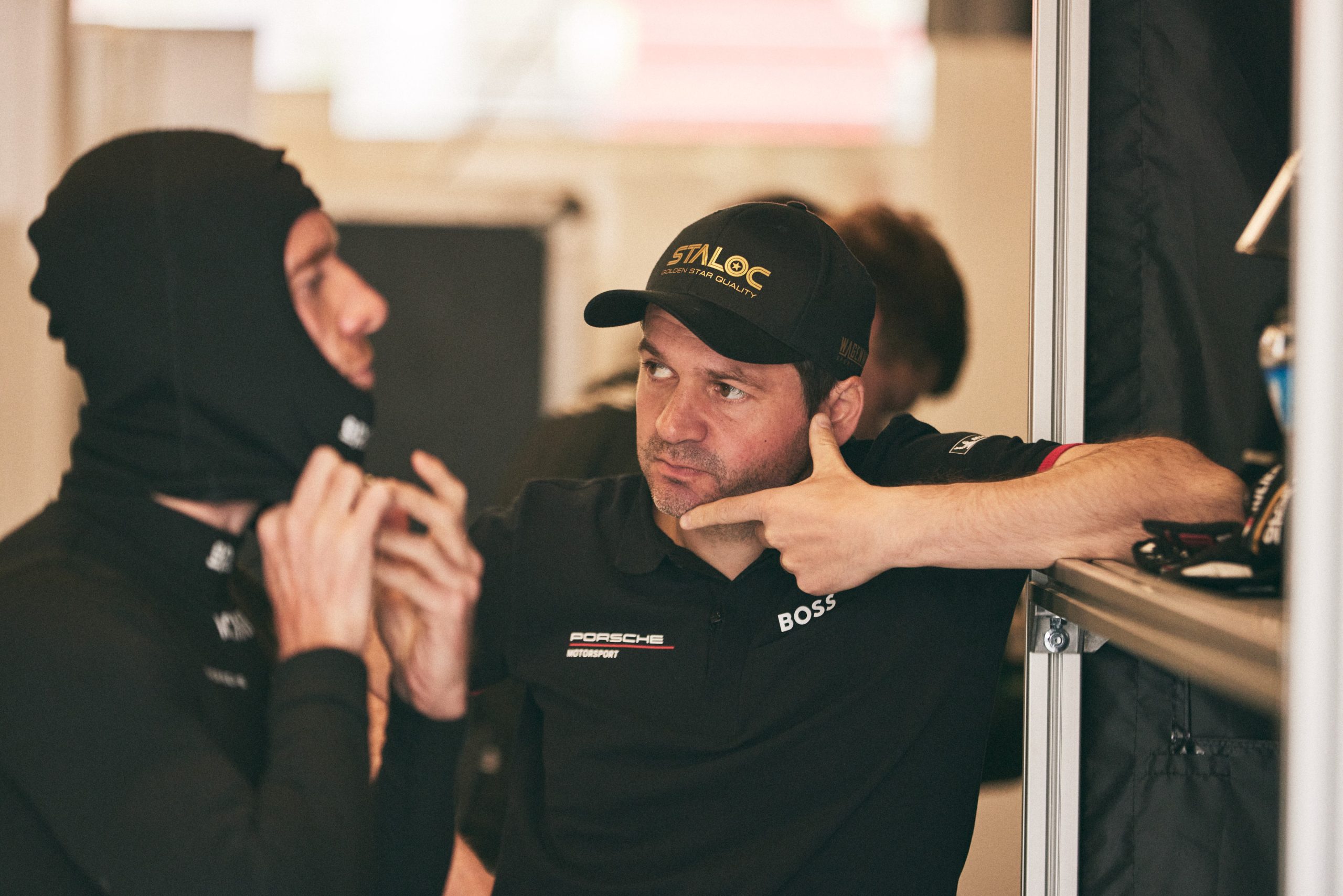 CARLOS-FERNANDEZ-LASER-PORSCHE-SIGHT-ELMS-BCN-03-0856