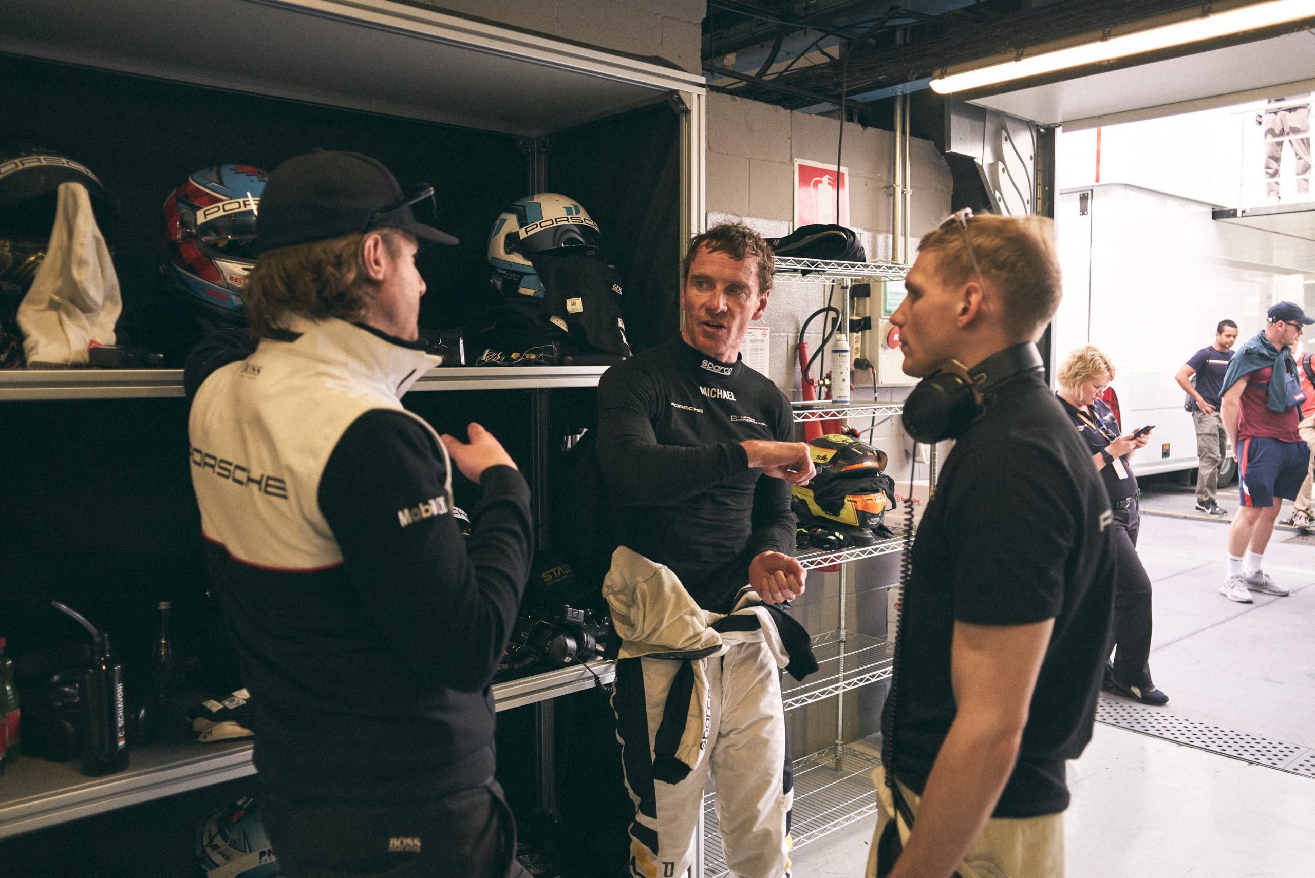 CARLOS-FERNANDEZ-LASER-PORSCHE-SIGHT-ELMS-BCN-04-1050