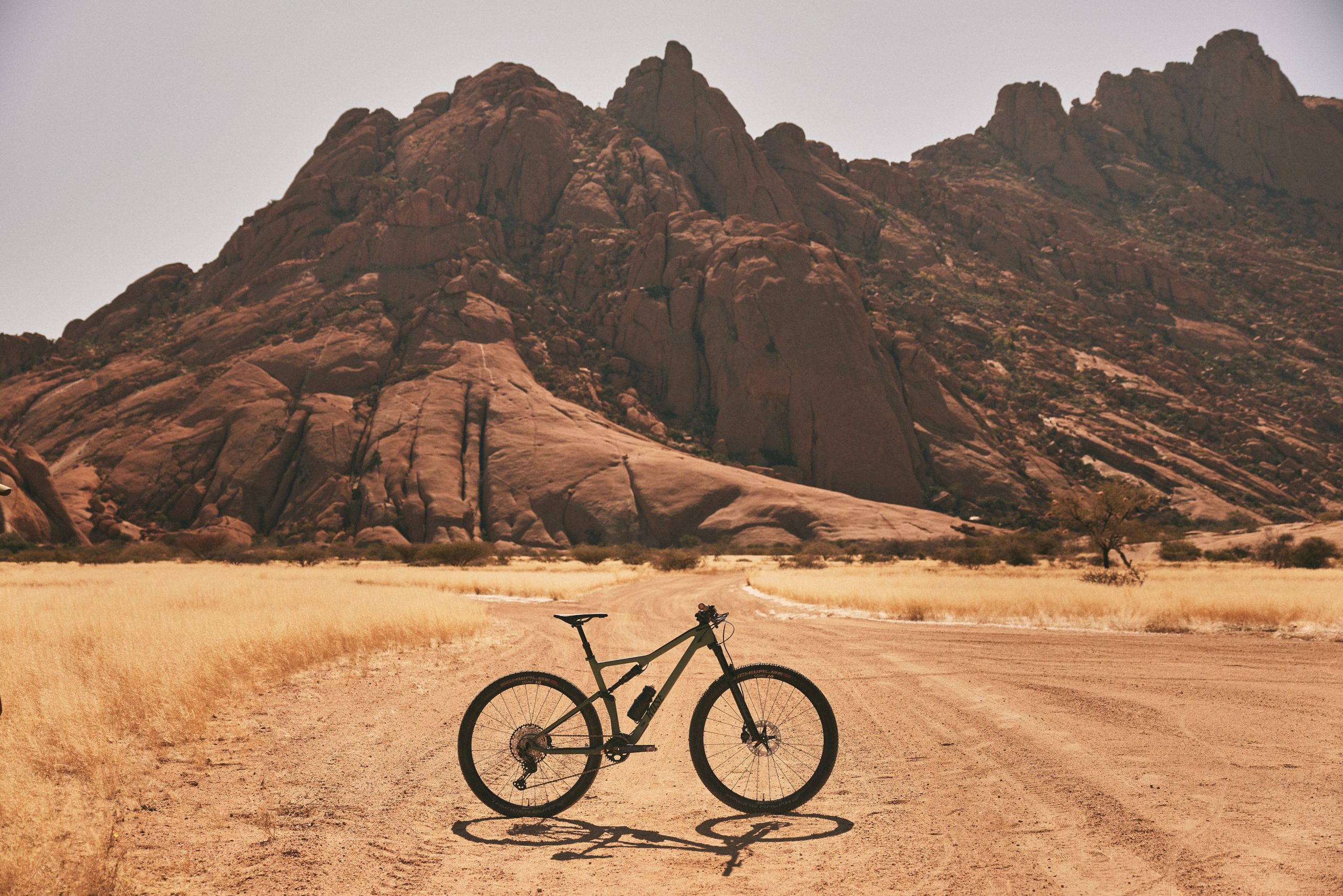 CARLOS-FERNANDEZ-LASER-ROSEBIKES-NAMIBIA-DAY-06-5561